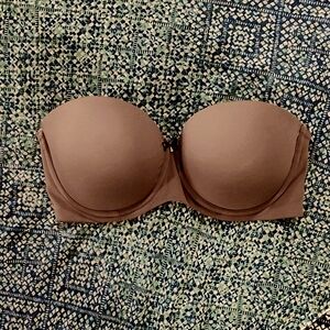 SOMA 34DDD Strapless Bra- Taupe